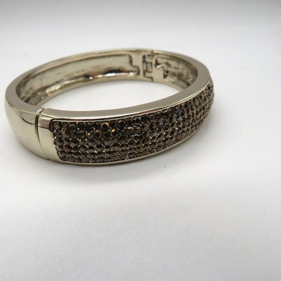 Gold Tone Bracelet Hinged Bangle Black Gilt Rhinestones Encrusted - Picture 6 of 10
